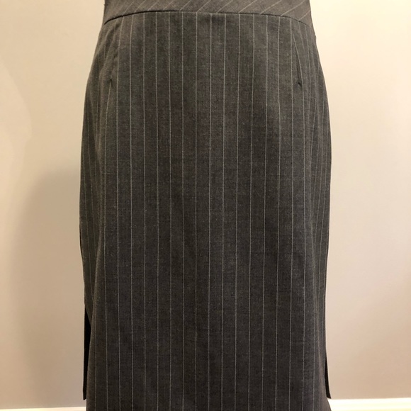 NWT Banana Republic gray skirt, size 6 - Picture 5 of 8